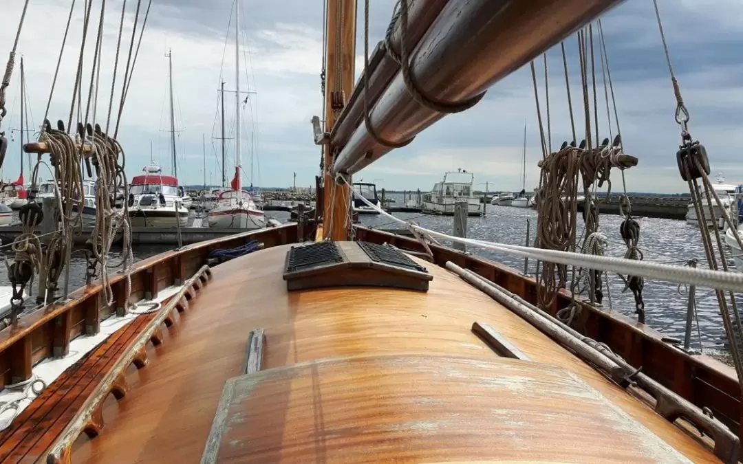 Beautiful Tilikum (lodsskøjte 1924), yacht transport Holland